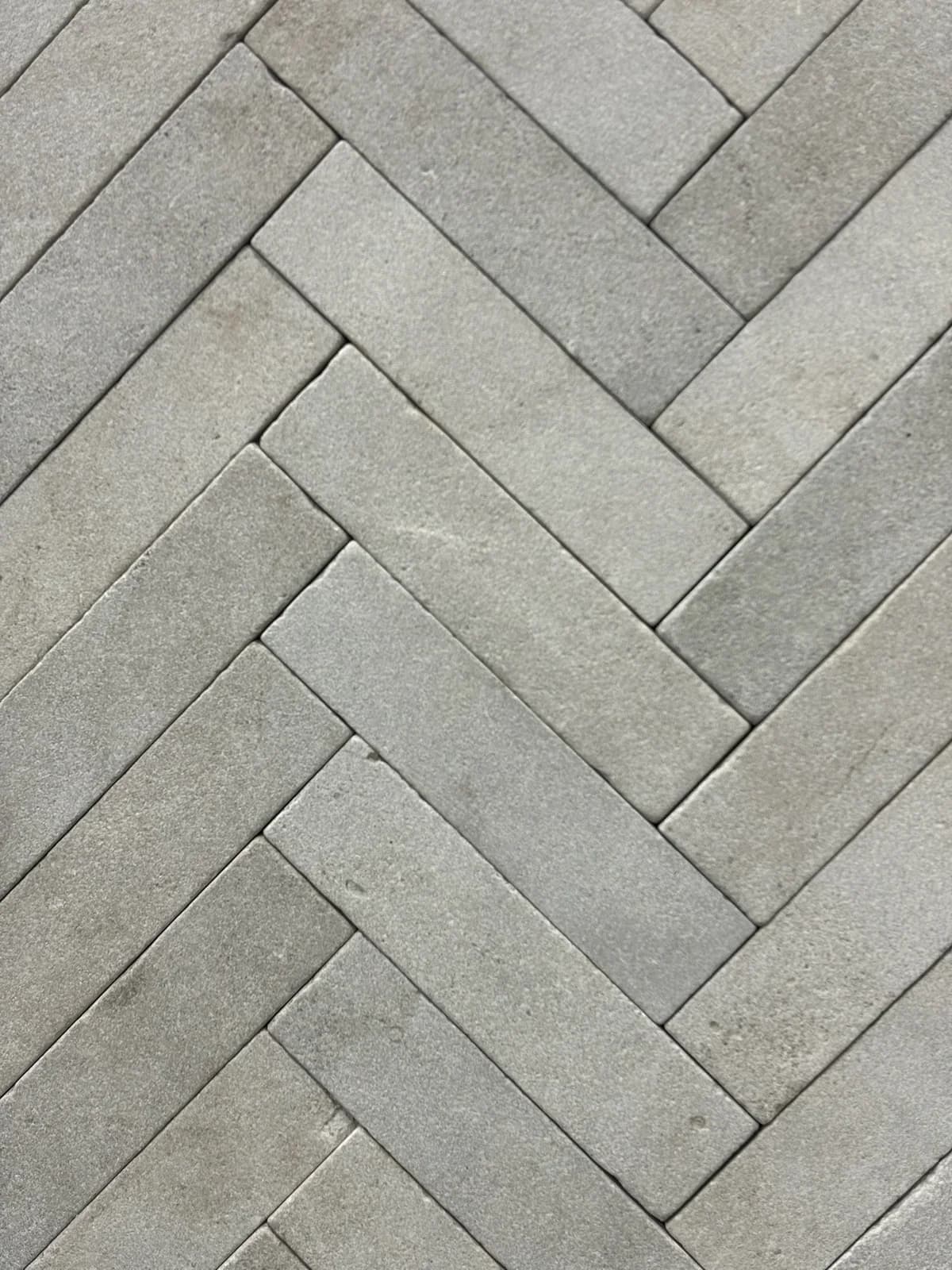Atlas Gris Vieilli — Atlas Gris with Vieilli finish, Moroccan natural stone texture