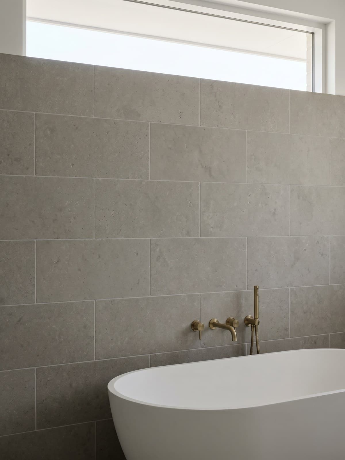 Atlas Gris Poli Mat Vieilli — application 2