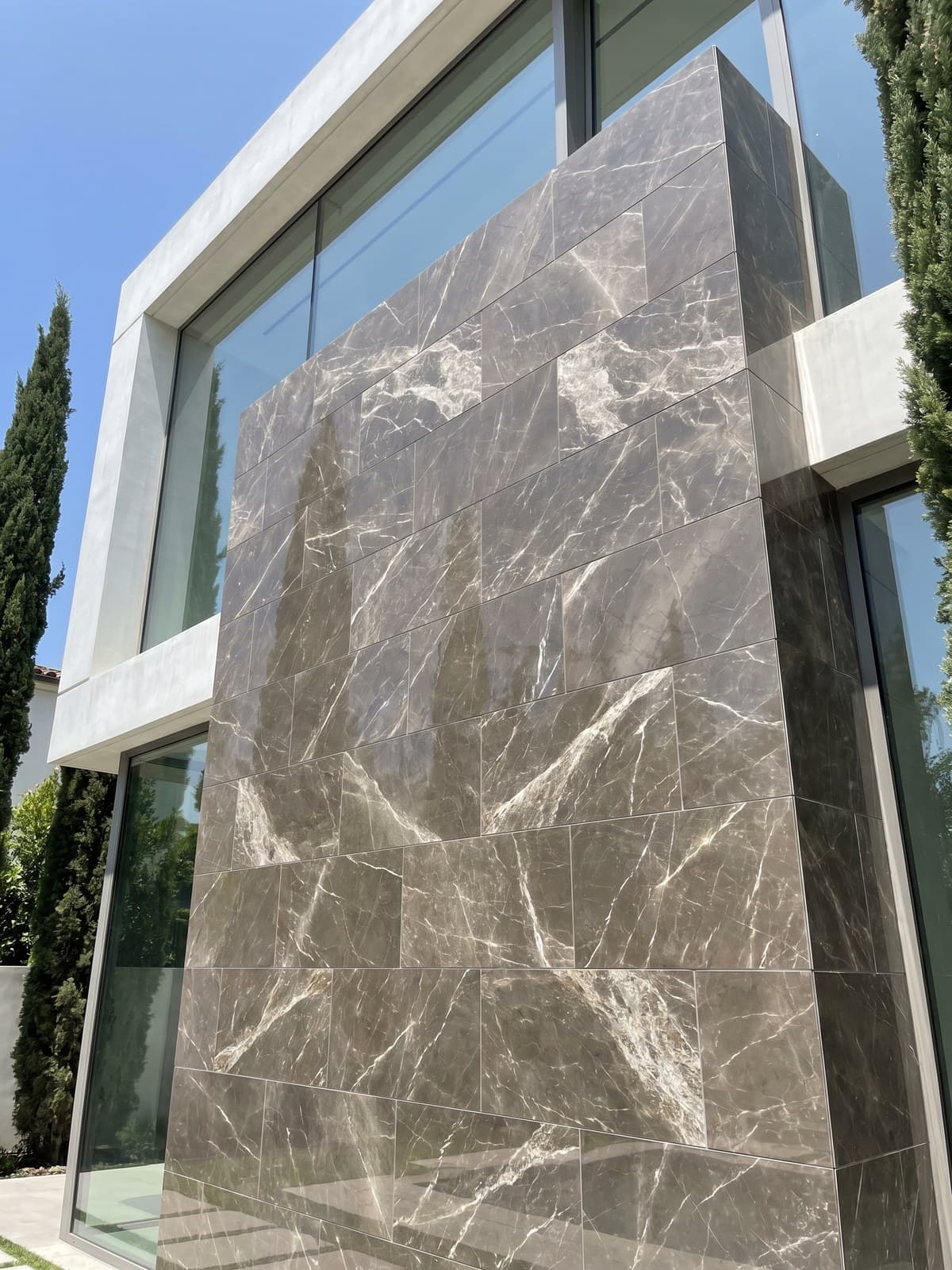 Mountain Gris Miroir — application 2