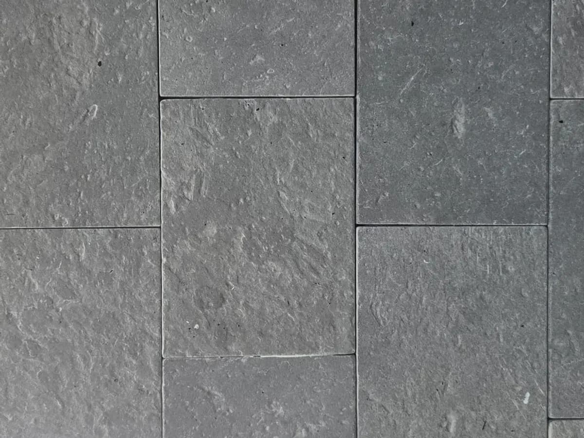 Montravel Dune Vieilli — Montravel with Dune Vieilli finish, Moroccan natural stone texture