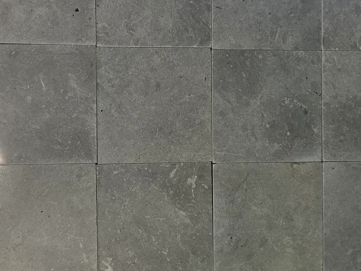 Montravel Miroir — Montravel with Miroir finish, Moroccan natural stone texture